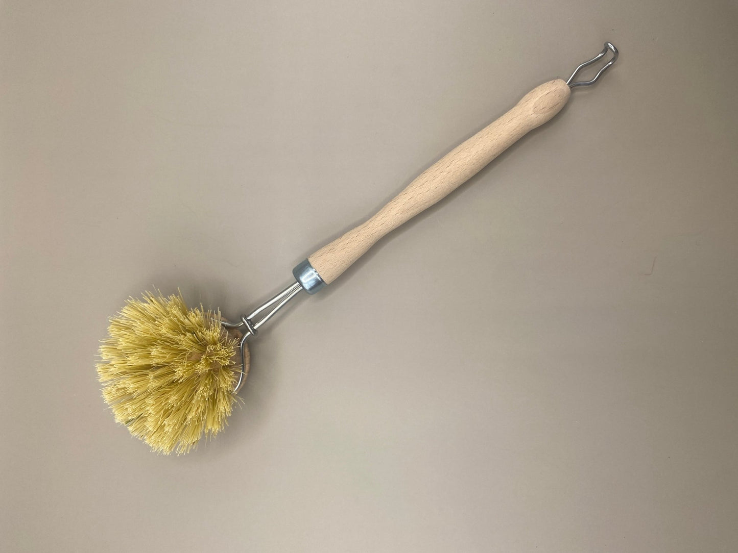 Brosse vaisselle écologique avec tête rechargeable zéro déchet