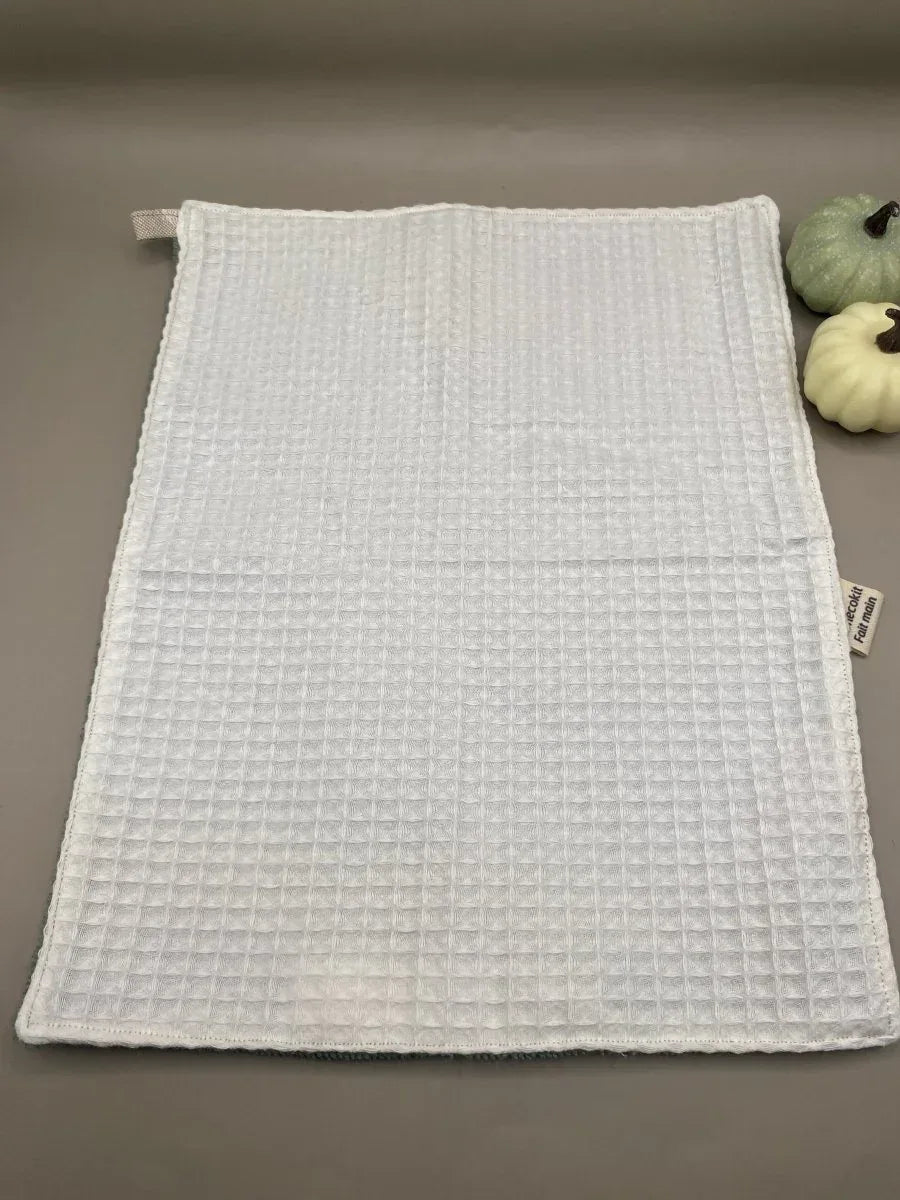 D_tail_texture_nid_abeille_microfibre_ultra_absorbante - Mon EcoKit
