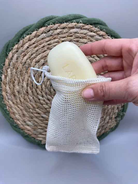 Filet à savon végétal lin-sisal avec savon solide exfoliant écologique