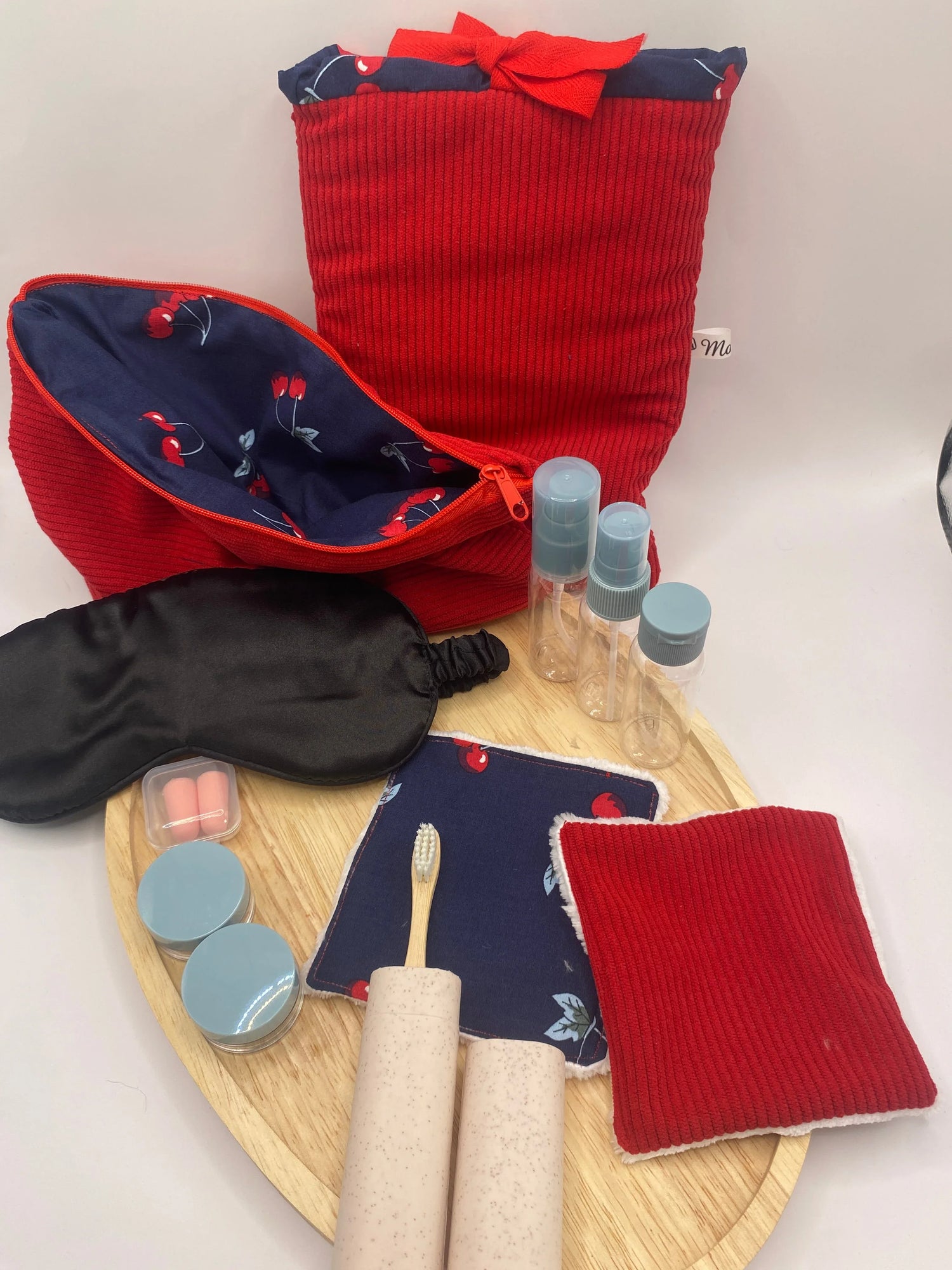 Kit Voyage Zéro Déchet – Voyagez léger, écologique et conforme cabine ✈️🌿 - Mon EcoKit