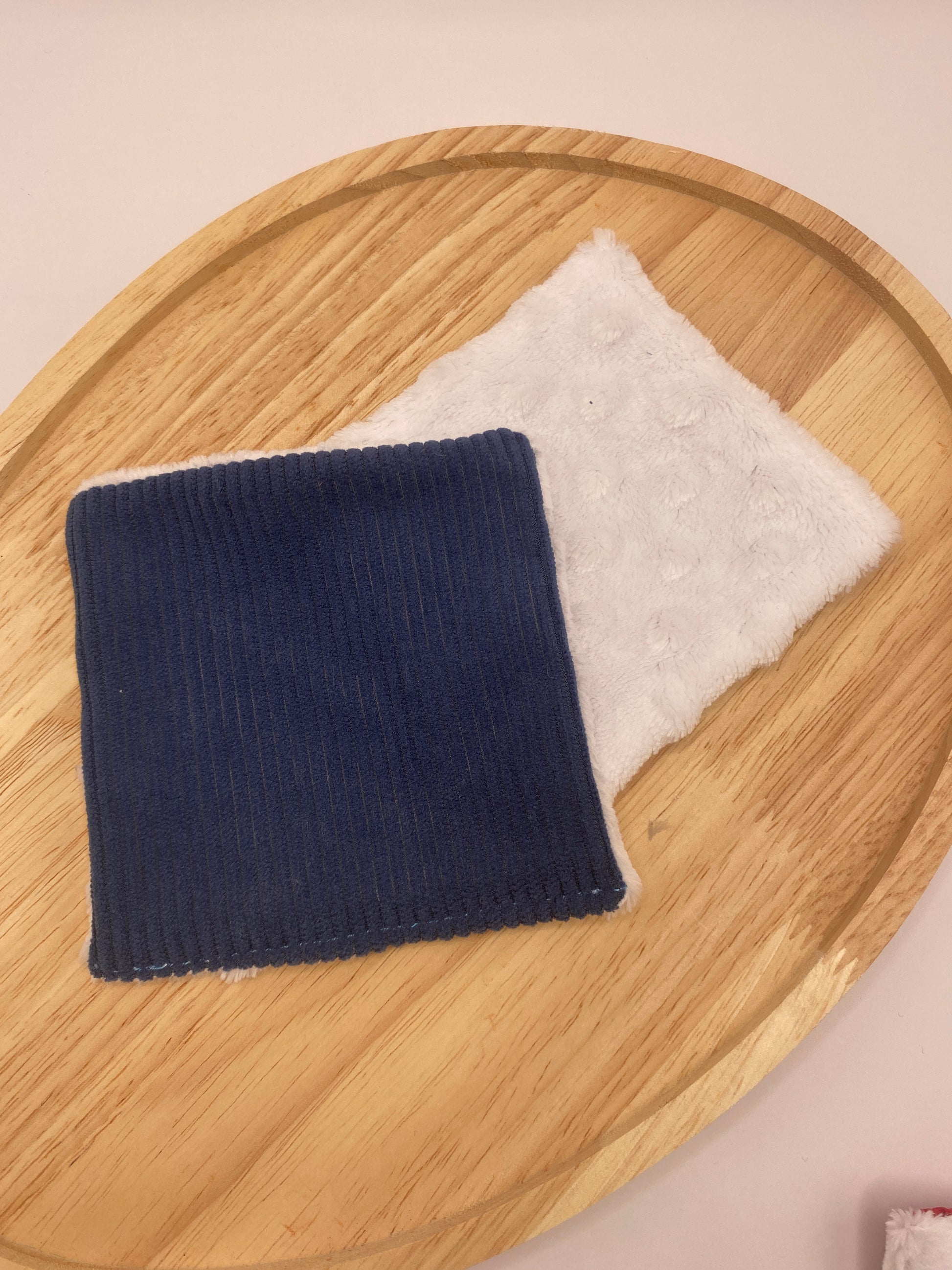 lingette lavable fait main en france velours bleu