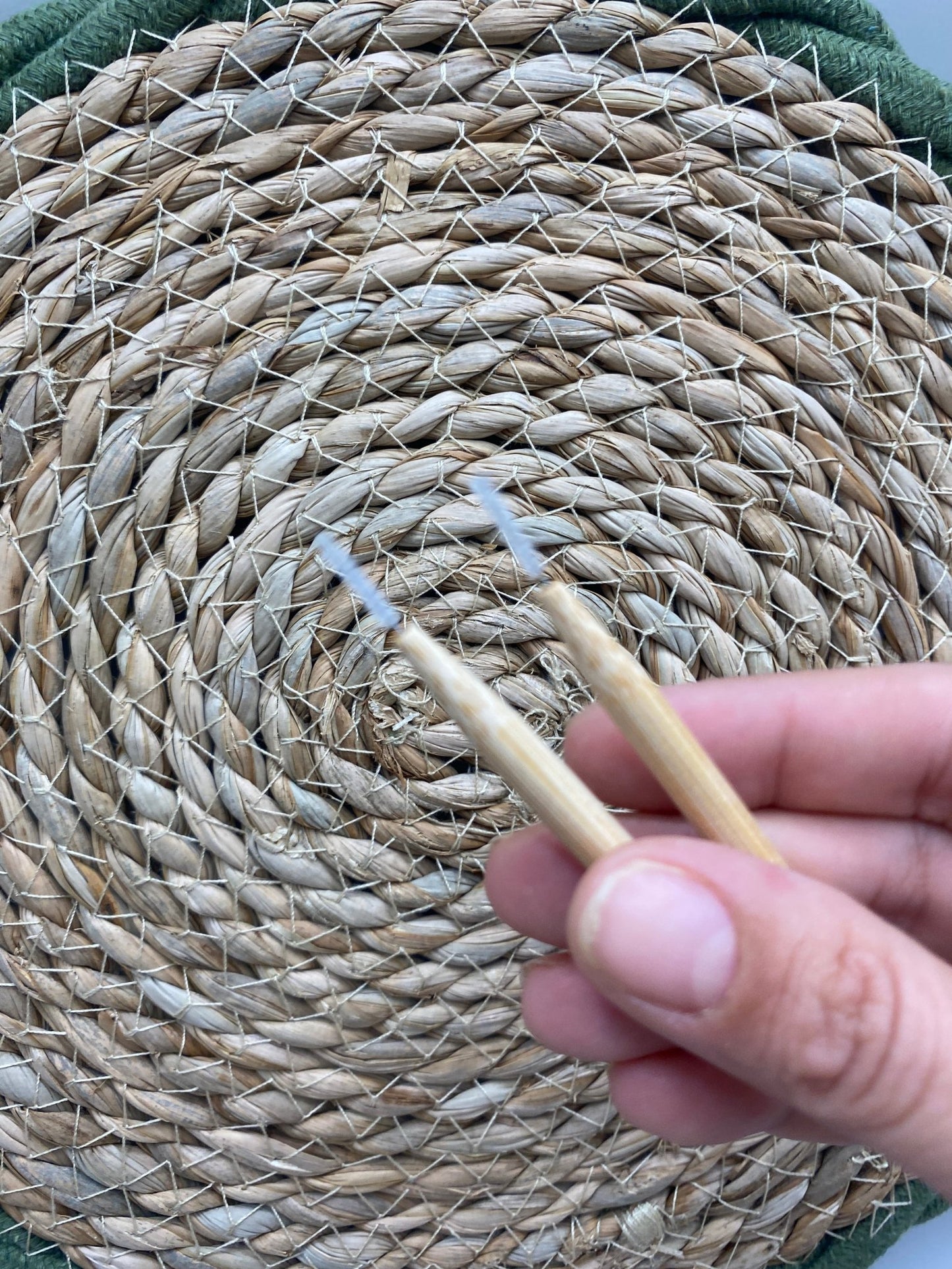 Lot de 2 brossettes interdentaires bambou naturel nylon souple écologique
