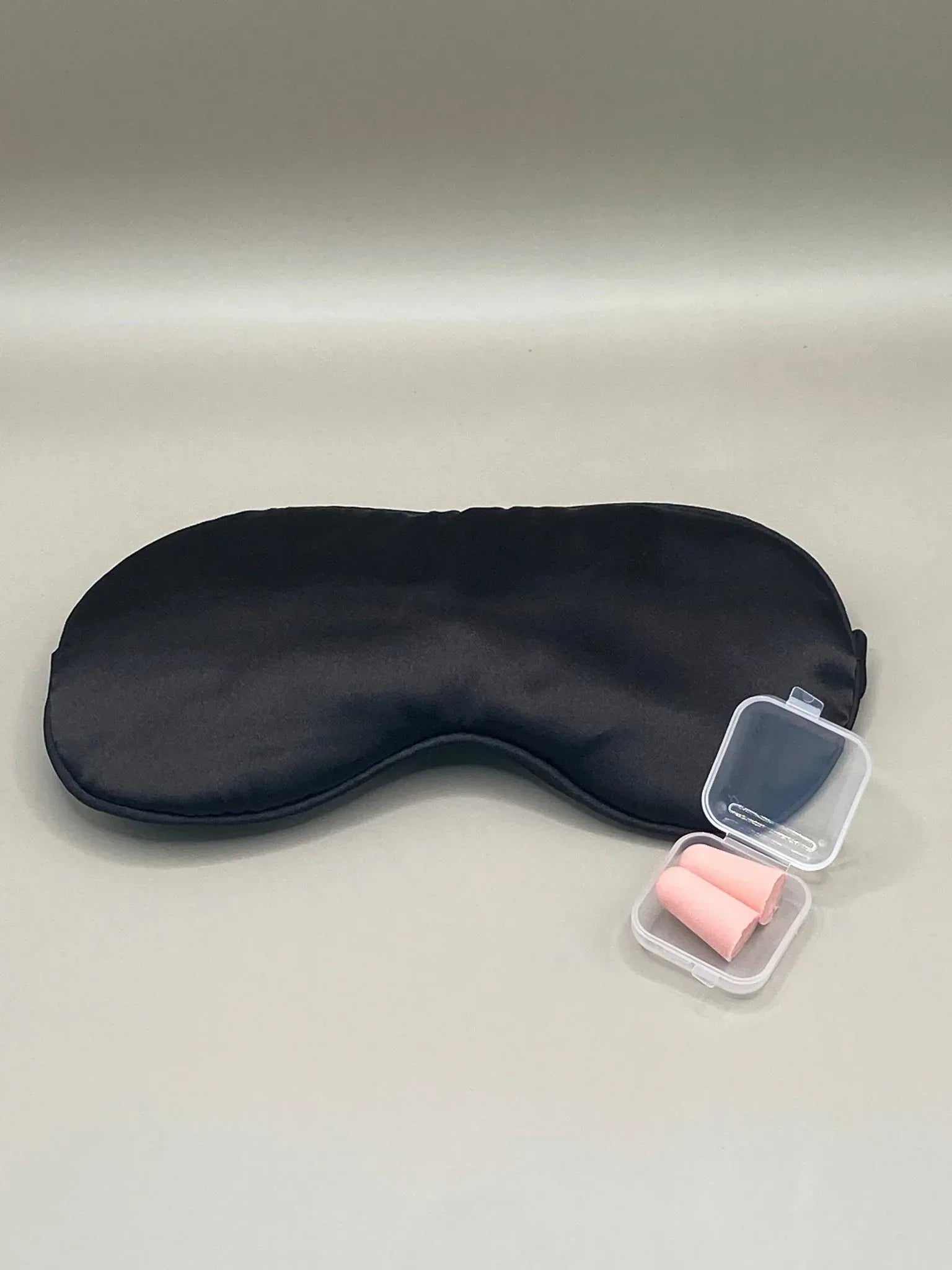 Set sommeil voyage : masque de nuit en soie et bouchons d'oreilles
