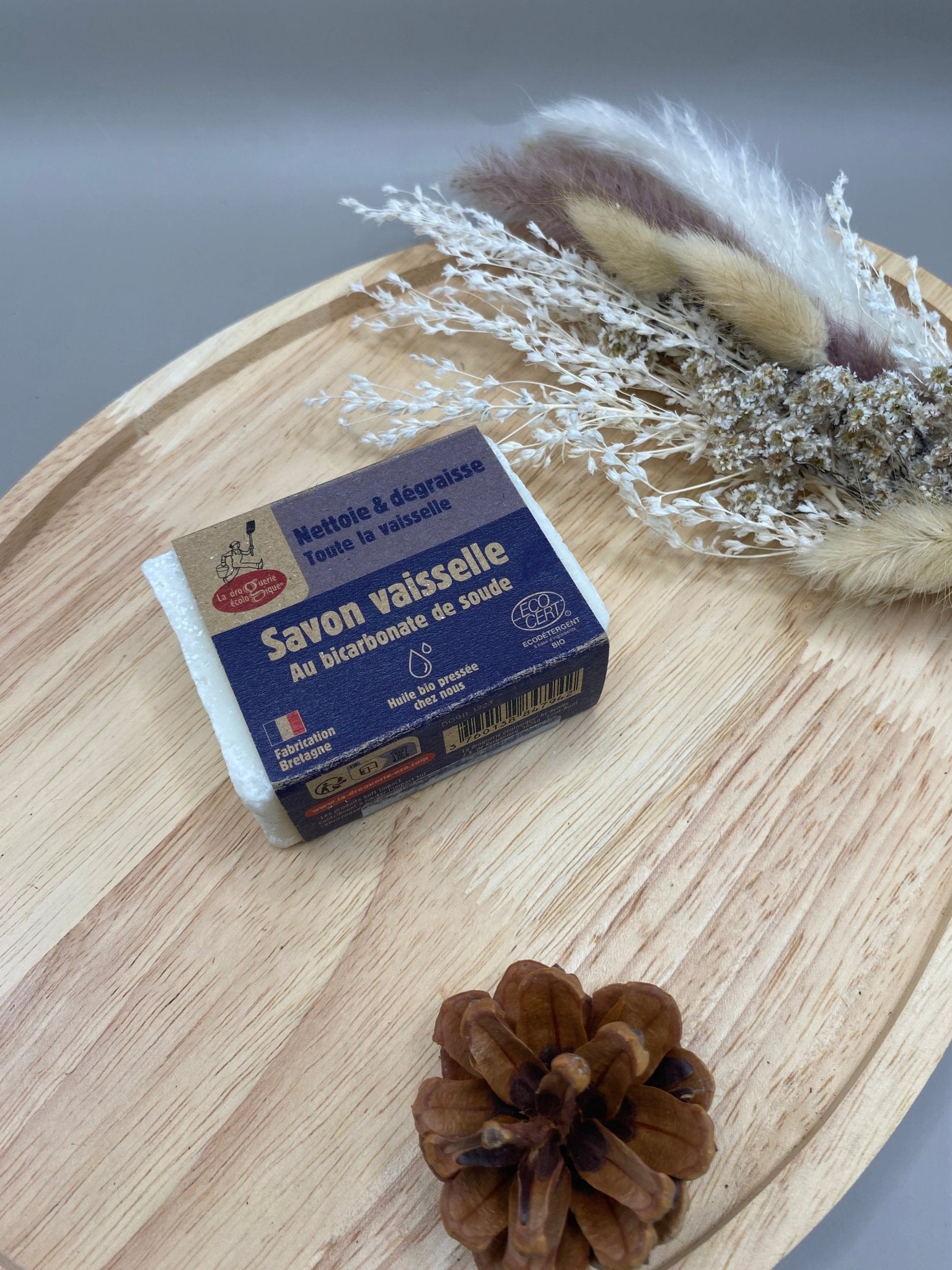 Savon vaisselle solide au bicarbonate et huiles bio fabriqué en Bretagne
